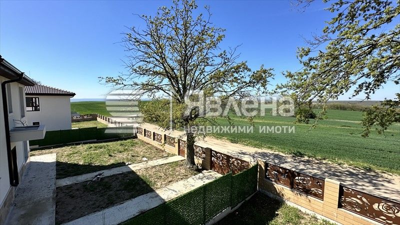 Продава се Къща в с. Приселци, Област Варна - 142 кв.м за 1424 €/кв.м - Снимка #4