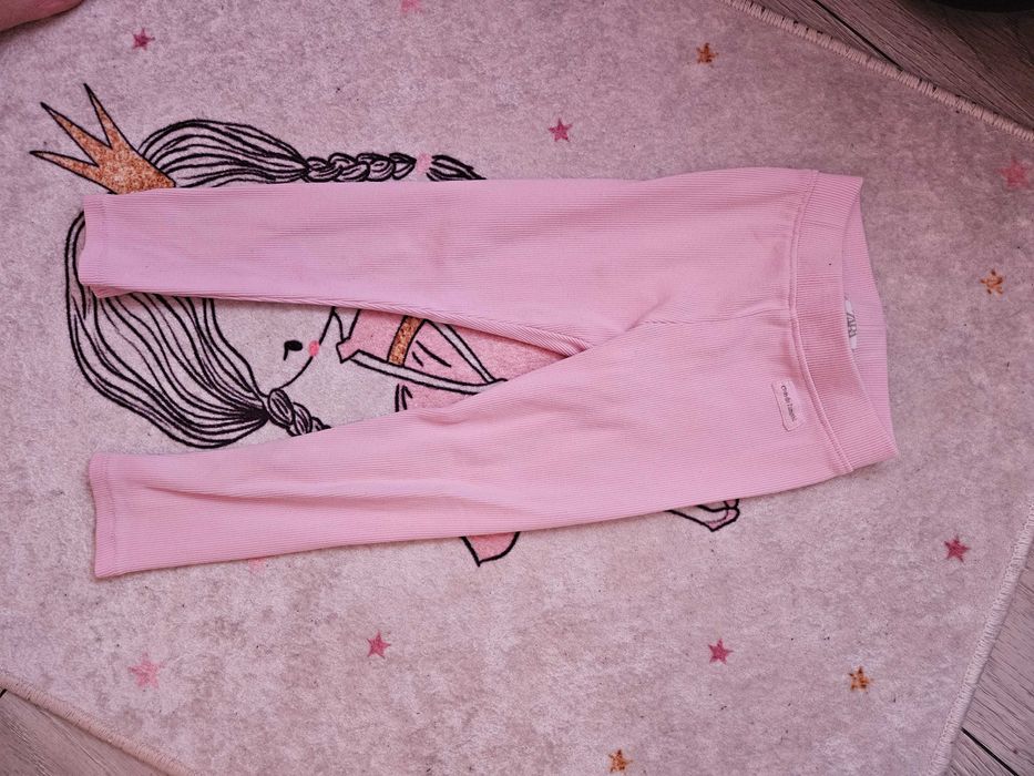 Vand colanti Zara,marimea 104, pret 25 lei