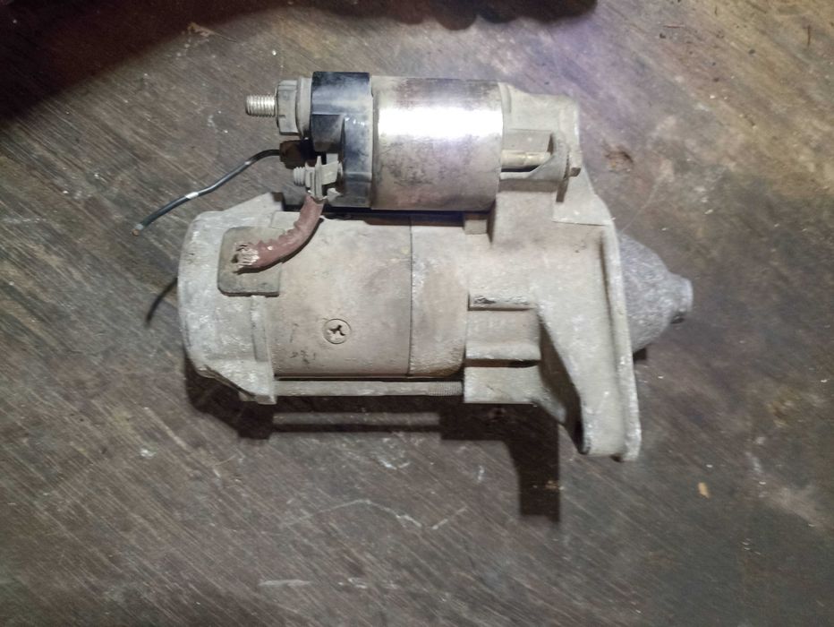 Стартер за Тойота Ярис 1.0 / Toyota Yaris 1.0I 1,3I- 281000J020