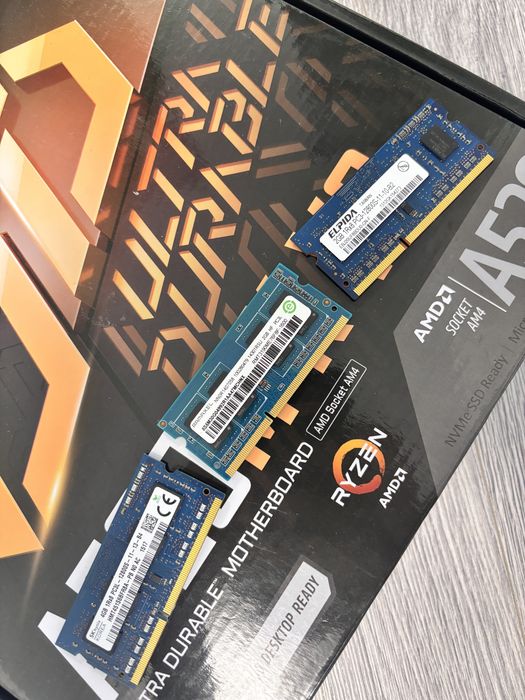 Vand Componente diversre pentru PC (hdd/ssd externe / procesor / ram..