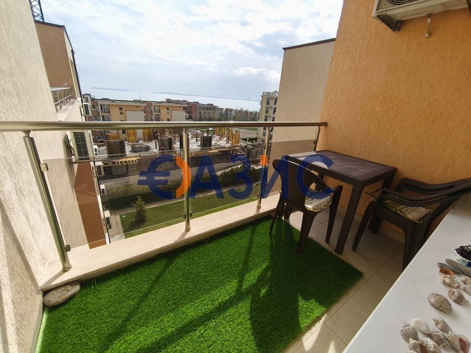 Продава се Двустаен апартамент в Свети Влас - 60 кв.м за 1367 €/кв.м - Снимка #13