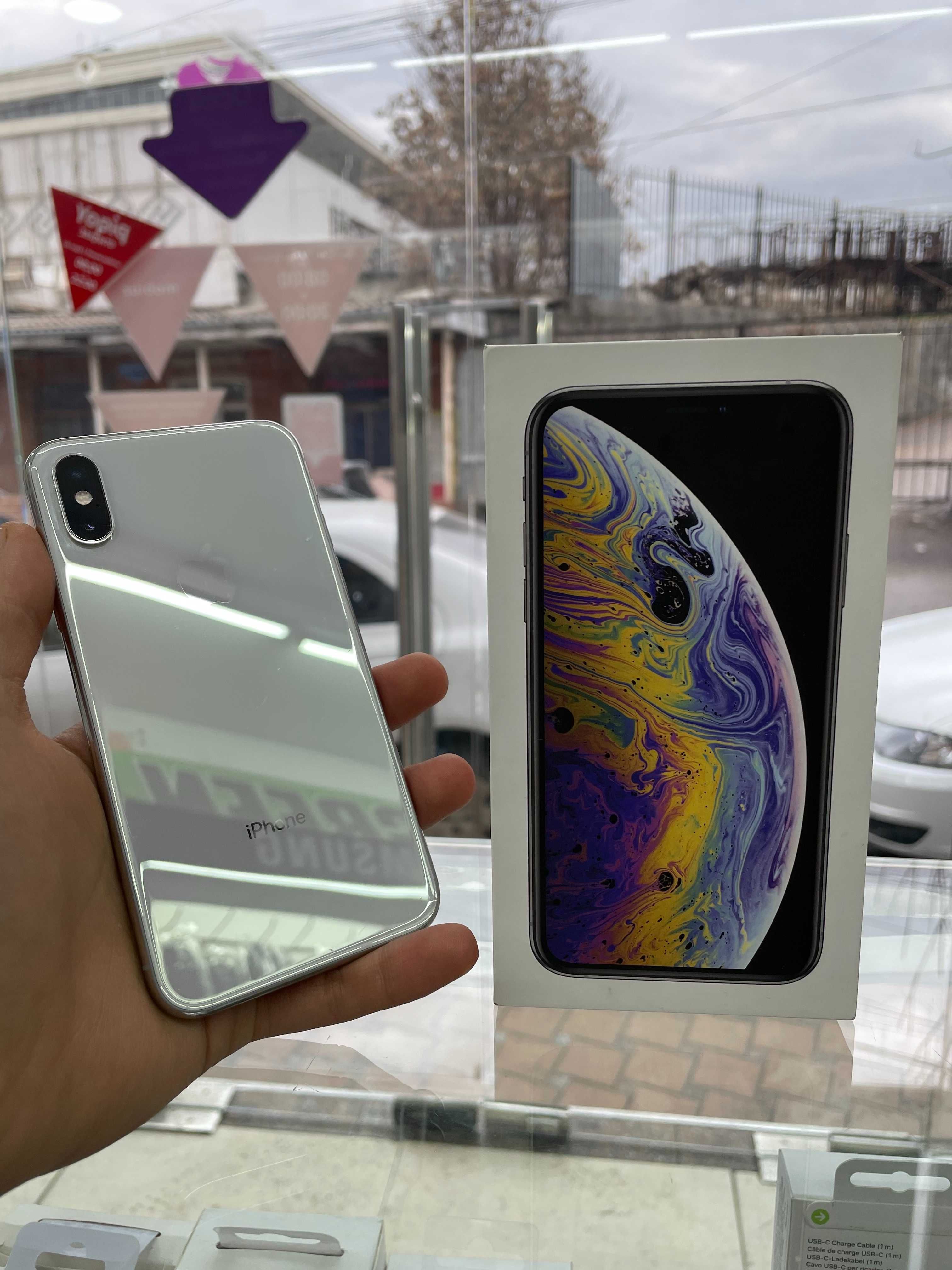 iPhone Xs 256gb karobkali