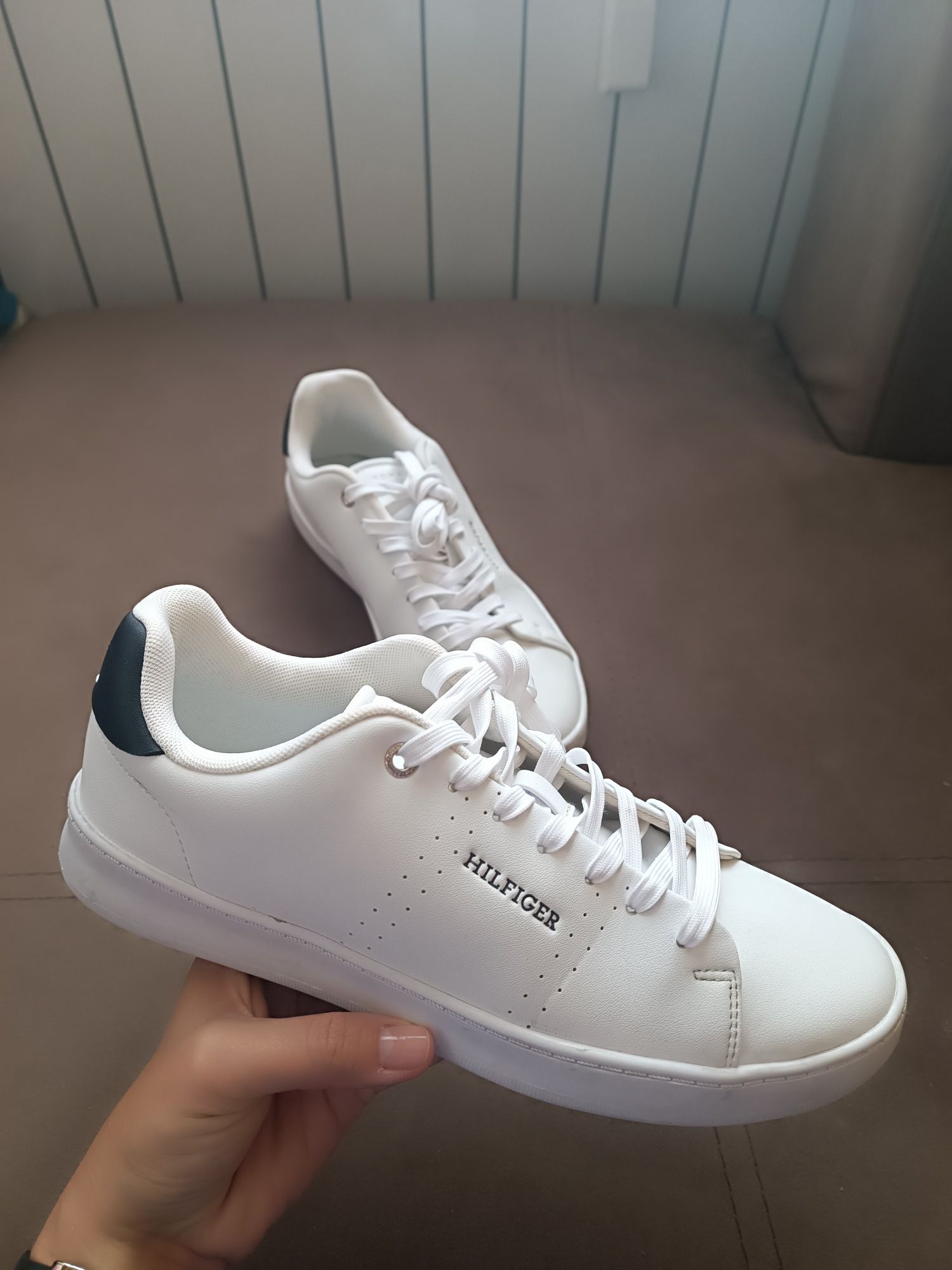 Сникърси / кожени кецове Tommy Hilfiger, 40 номер