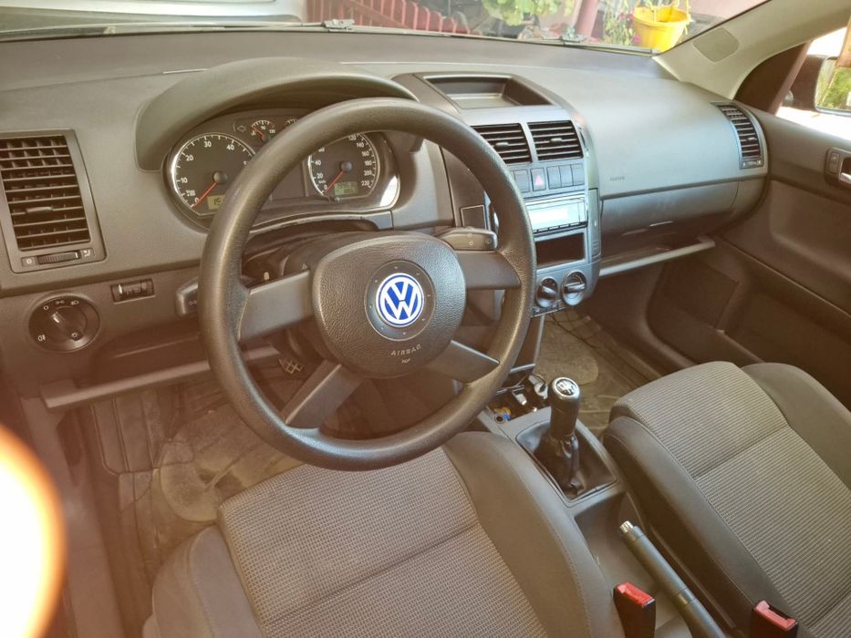 Vând VW Polo 1.4 benzina an 2002
