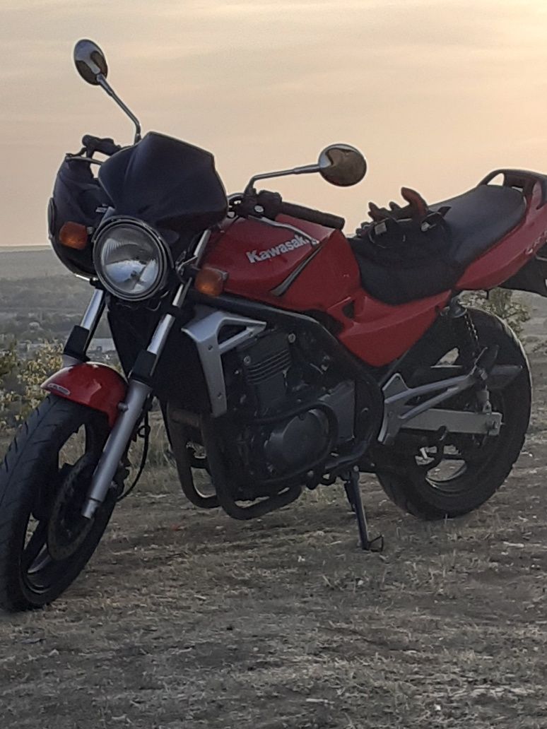 Se vinde  kavasaki er5  2004 la doar 21800 km