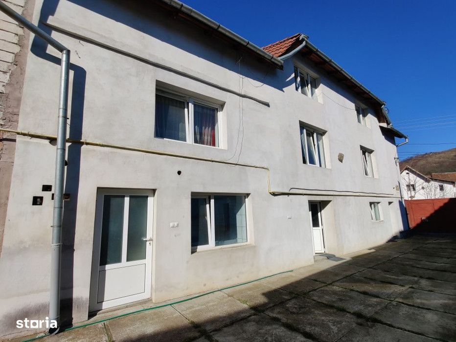 COMISION 0% Imobil pretabil camin de batrani+3.125mp teren in Slimnic