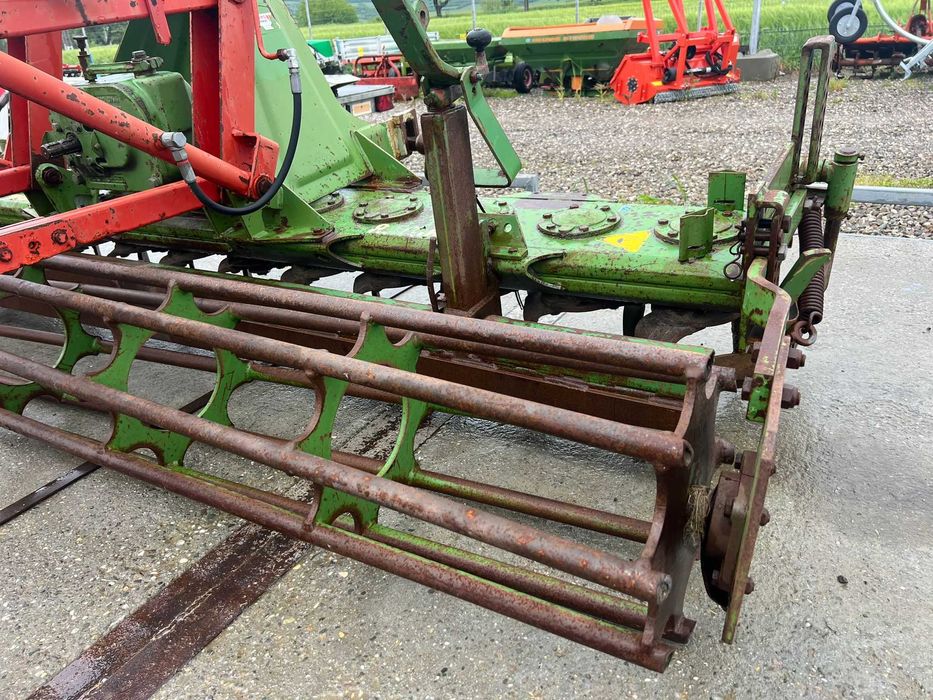 Ротационна фреза Krone – 3 м + скоростна кутия и стойка за сеялка