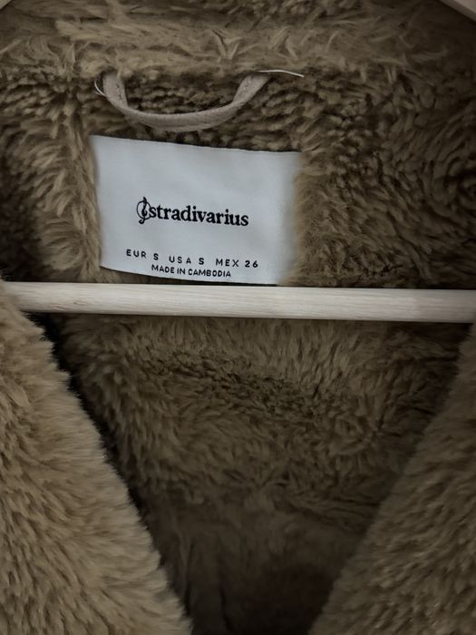 Яке на stradivarius