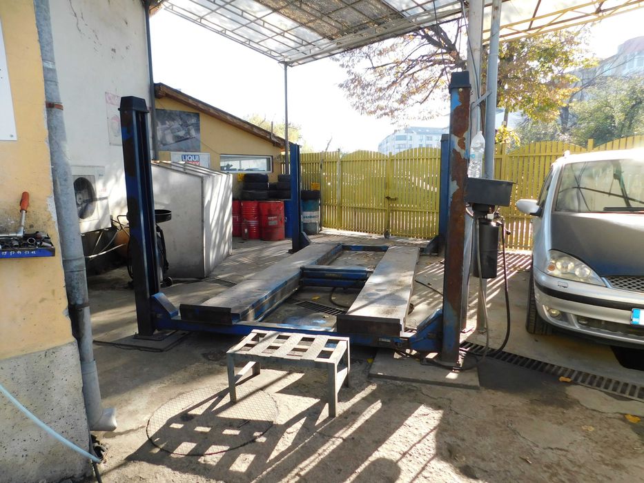 Продава се Промишлена сграда в Търговище, Център - 240 кв.м за 1709 €/кв.м - Снимка #20