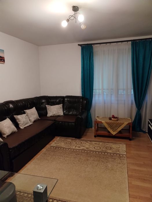 Închiriere apartament 2 camere Centru BV