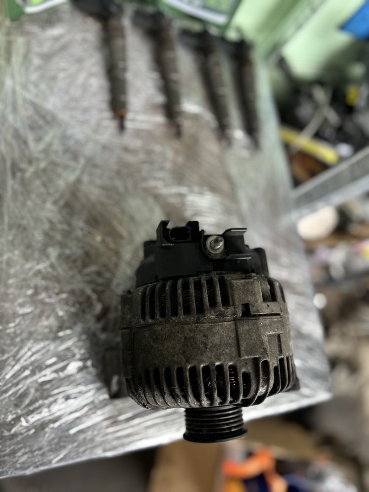 Генератор BMW X5 E70 3.0d 3.0sd alternator бмв х5