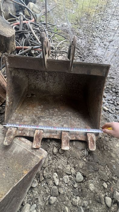 De vanzare diverse cupe