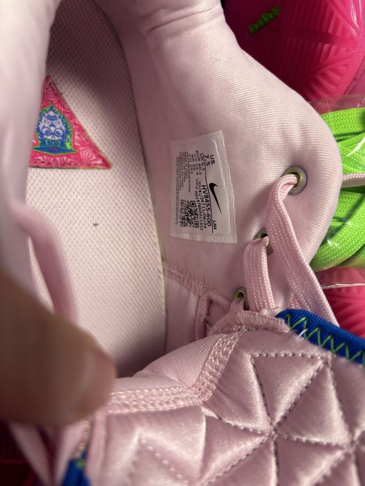 NIKE Pantofi Sport LEBRON XXII SN în culoare roz, noi!