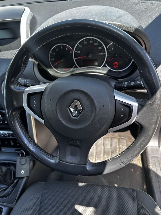 Piese Renault Koleos an 2009 motor 2.0 dci far usa haion oglinda bara
