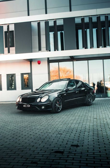 Mercedes Benz V8 w211 e55 pack