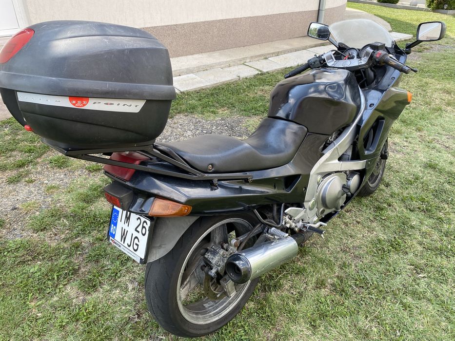 Vând Kawasaki ZX 500