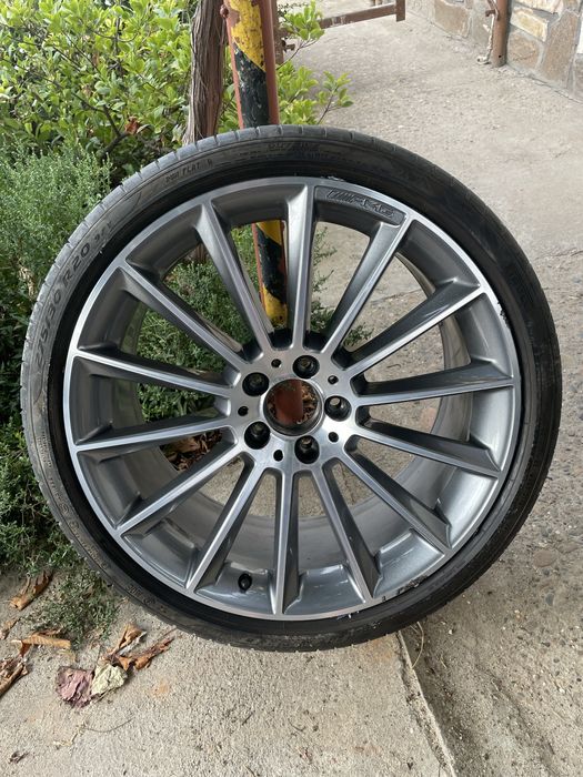 Оригинална AMG джанта Mercedes 20”  – здрава, без пукнатини