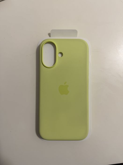 Husa Apple iPhone 17 originale