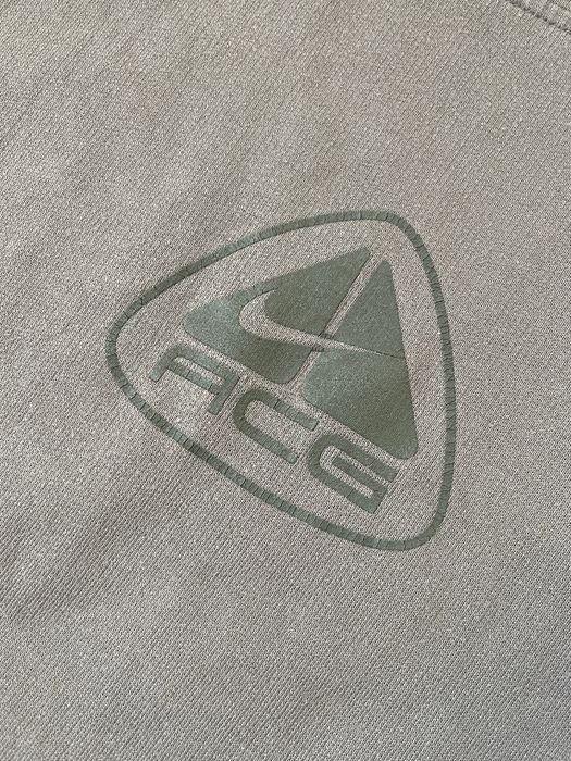 Nike ACG интереснен суичър