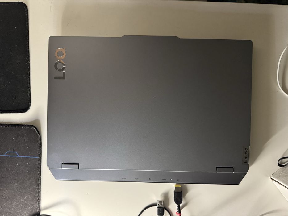 Lenovo LOQ rtx 4050 amd 7 7435hs