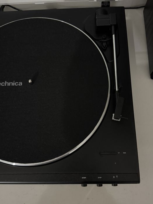 Audio technica lp60xbt грамофон