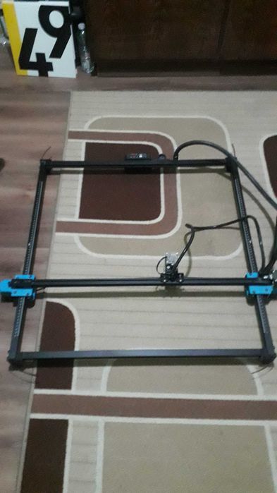 лазер за гравиране и рязане