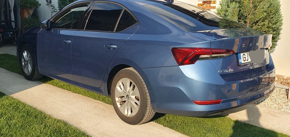 Vând SKODA Octavia