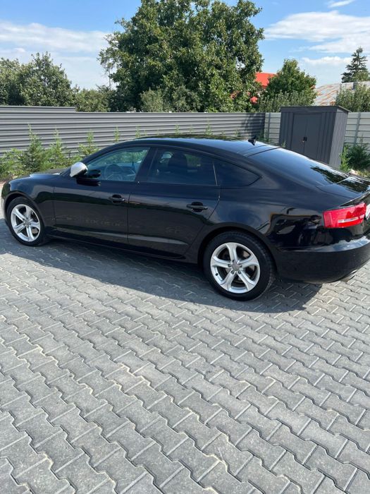 Vand Audi A5 2011