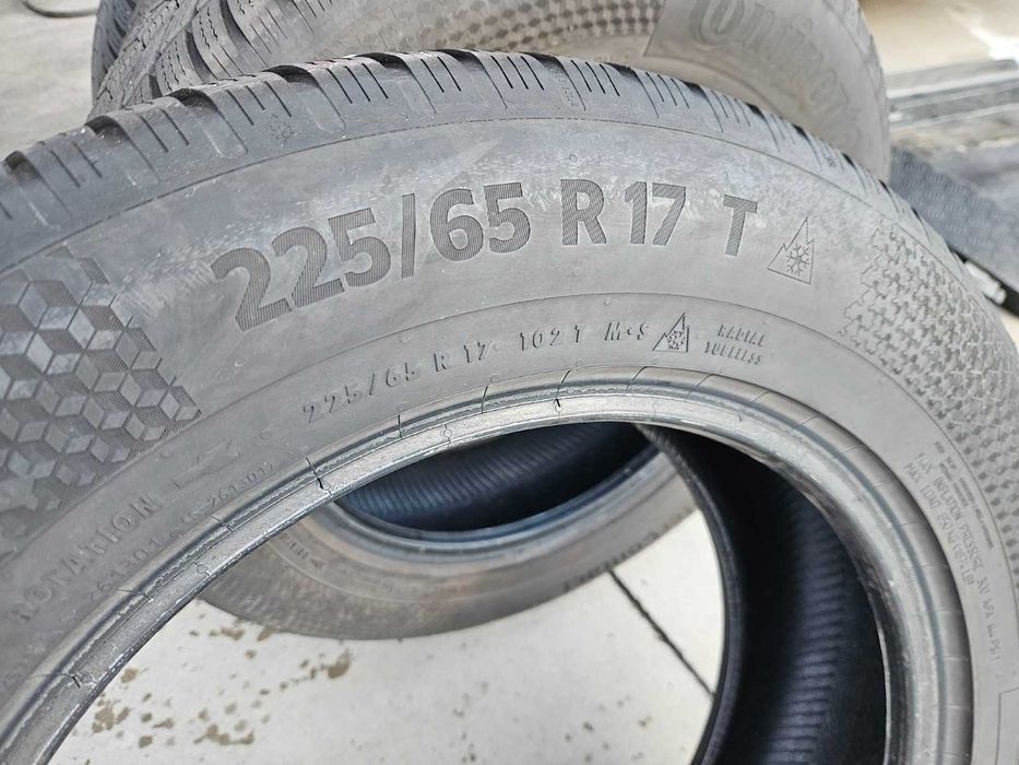 4бр. 225/65 R17 зимни CONTINENTAL 870 6-6.5мм