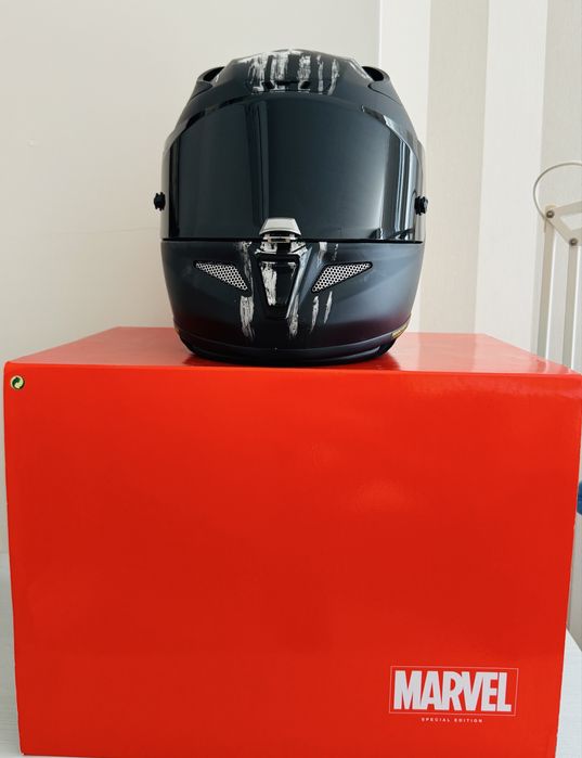 HJC RPHA 11 Marvel Punisher