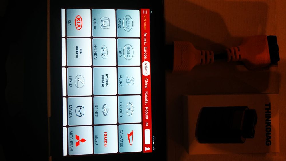 Kit Launch Easydiag 4.0 Pro Service + Tableta Android Auto 10" 2/32 Gb