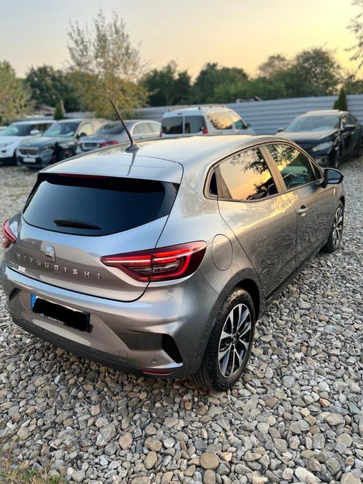 Mitsubishi Colt 2024 avariat 9375 km, AVARIATE