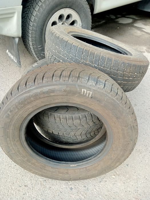 Продам зимние шины TRIANGLE 185/70/14