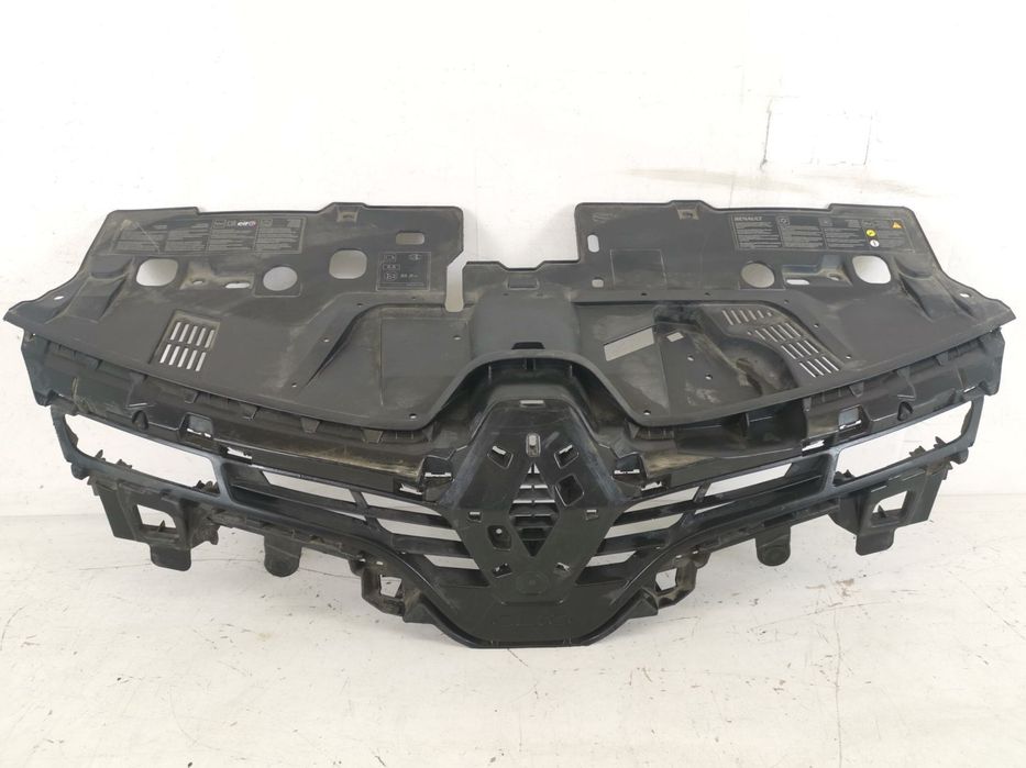 Grila Radiator Renault  Clio 4 2012 2013 2014 2015 2016 2017 2018 2019