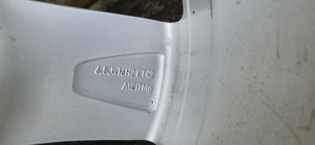 Алуминиеви джанти от Фолксваген Голф 7 16цола с гуми мишелин с 5мм