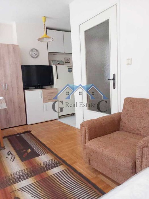 Дава се под наем  в Варна, Генералите - 20 кв.м за 229.5 € - Снимка #5