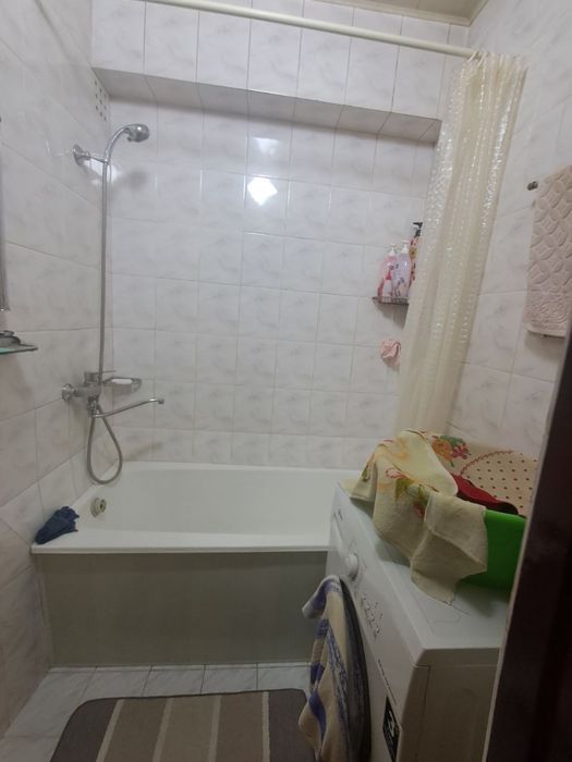 Чиланзар -23 квартал. Ор-р Фархадский рынок. 3-х комнатная квартира.