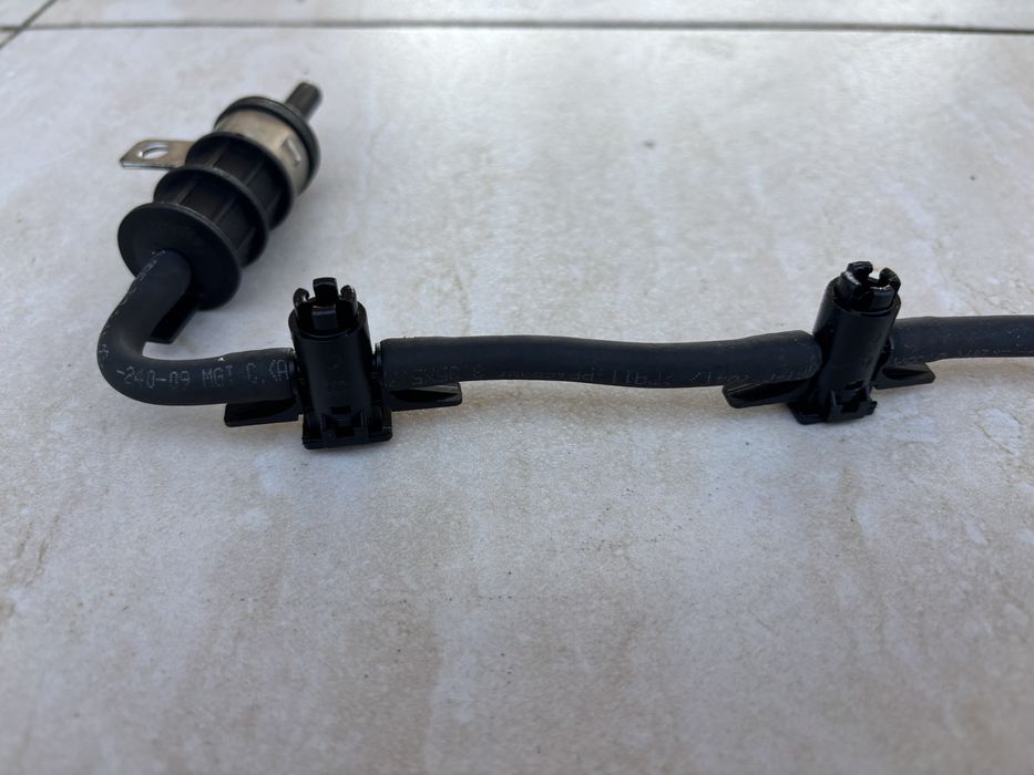 Rampă retur injectoare rensult 2.0 dci 150 cp