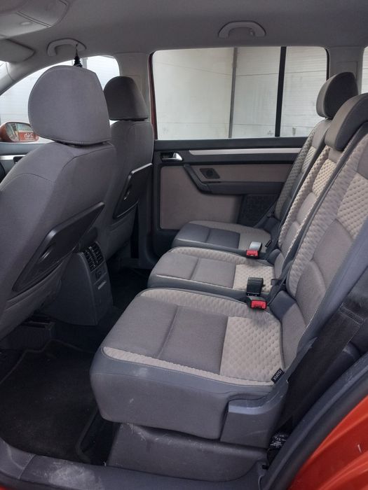 Volkswagen Cross Touran