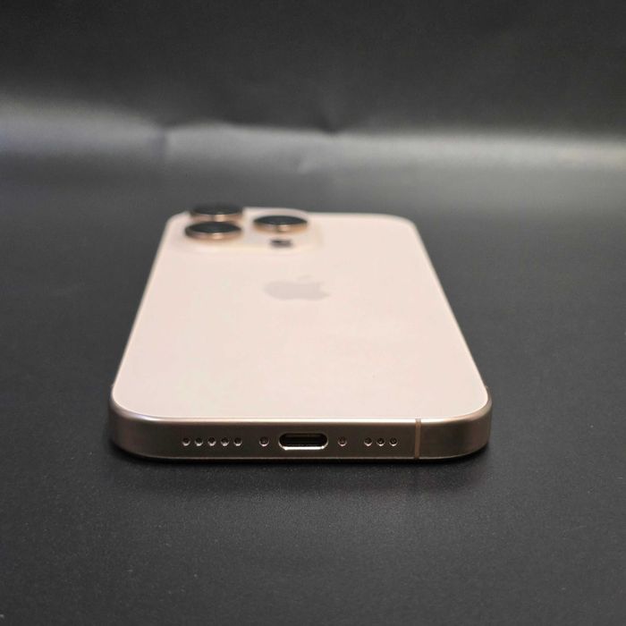 HOPE AMANET P8 Iphone 16 Pro 128 Gb 100% Baterie 140 cicluri