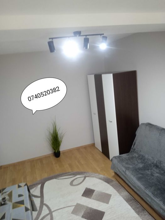 Apartament 1 cameră, bloc de apartamente/ Reșița