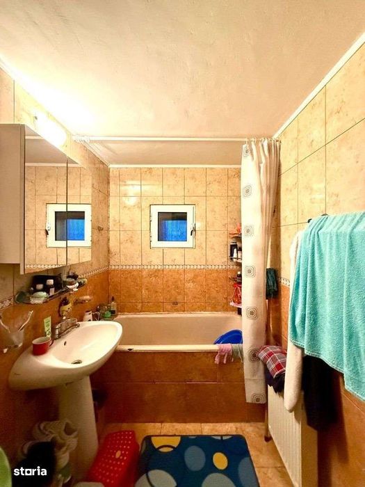 OPORTUNITATE !!3 camere 70mp etaj intermediar Dragalina bloc izolat