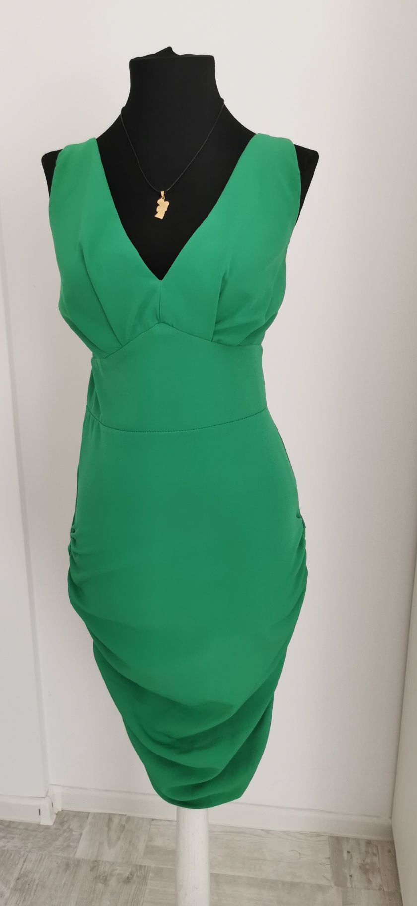 Rochie verde cu bretele