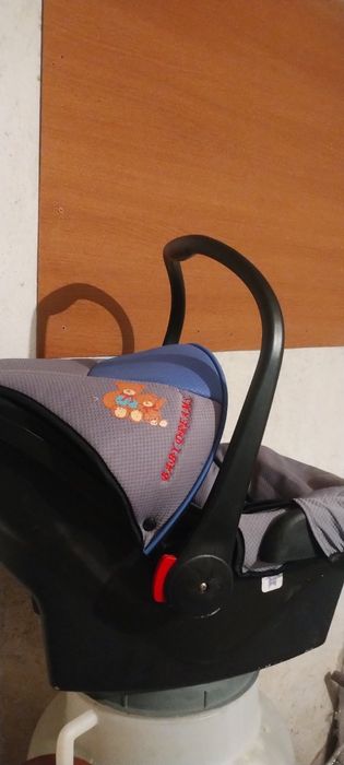 Бебешка кошница за кола +вана +стойка +2 сенника