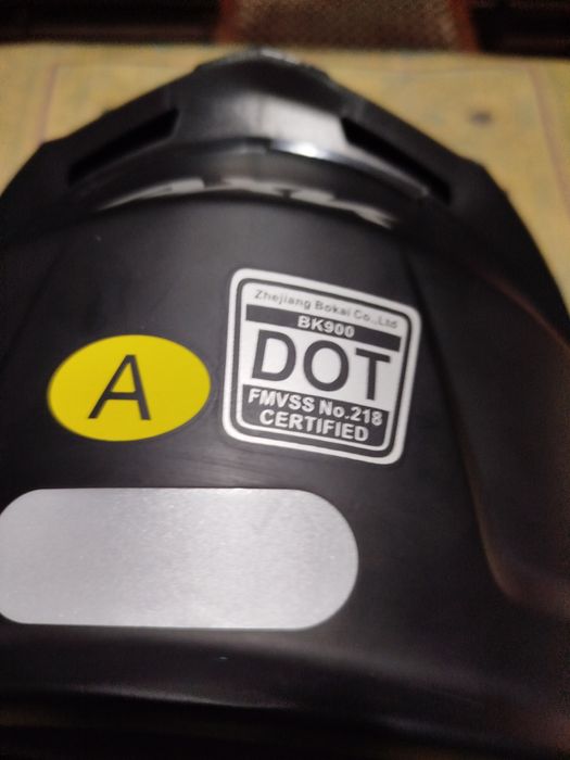 Мото щлем продаётся.Отличном состояние (Новый).