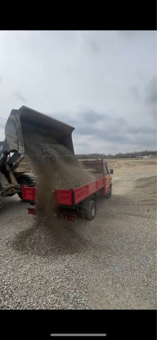 Nisip, pietris, amestec penteu beton, pamant, miniexcavator !