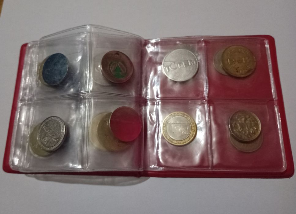 Класьор с жетони