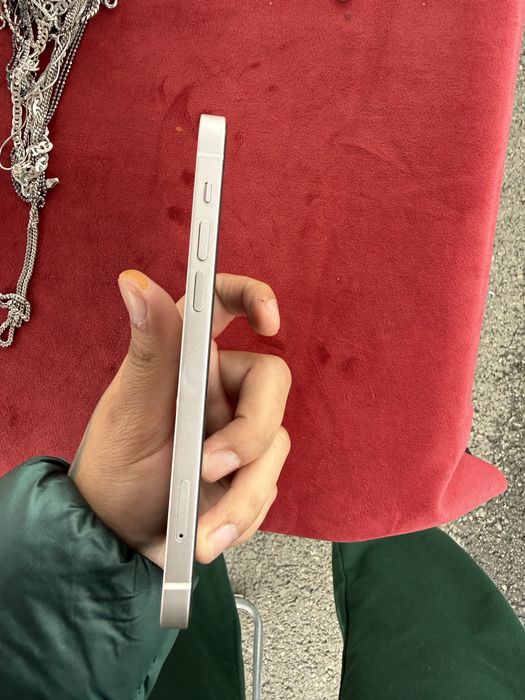 iPhone 12 perfect pentru piese impecabil