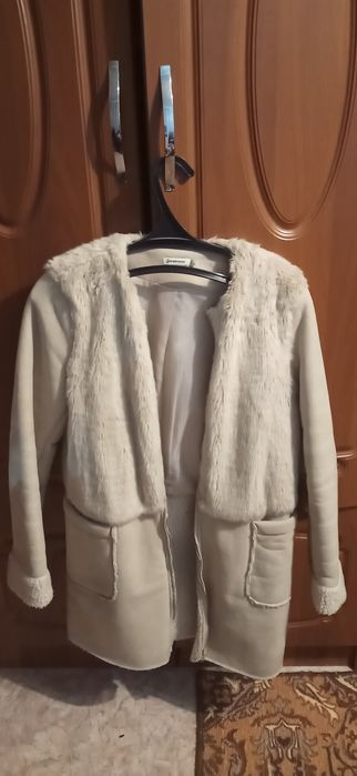 Продам женскую дубленку