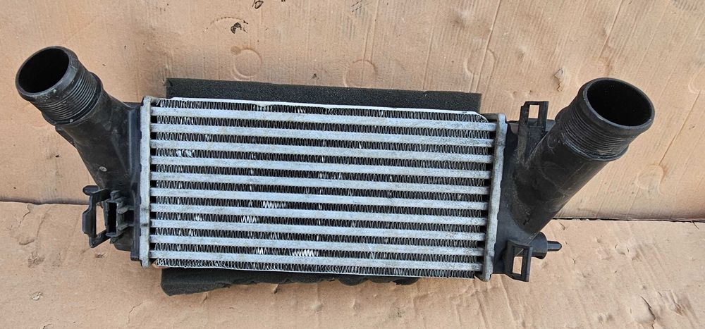Radiator intercooler Ford Fiesta 1.0 Ecosboost 2014 2015 / 2016 2017
